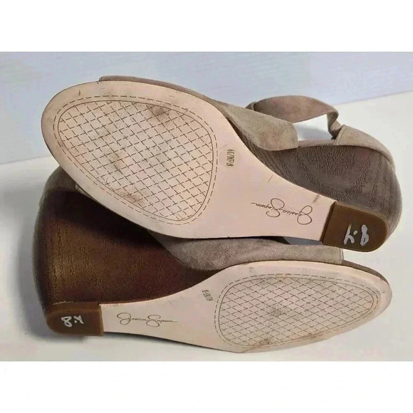 Women's Jessica‎ Simpson Wedge Sandals, Size 8.5, Taupe - Picture 9 of 10